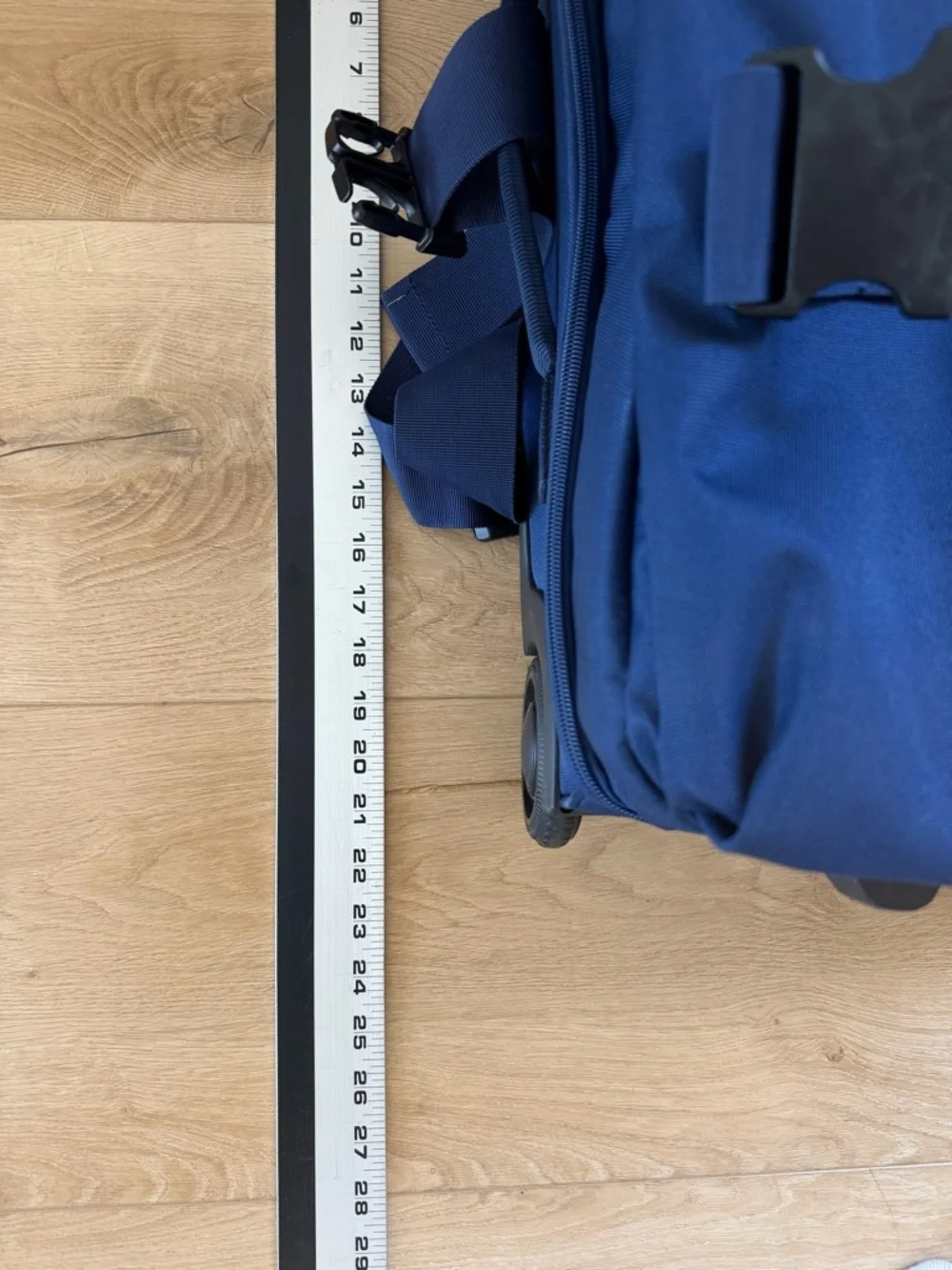 Milesto STLAKT Soft Carry On Luggage.